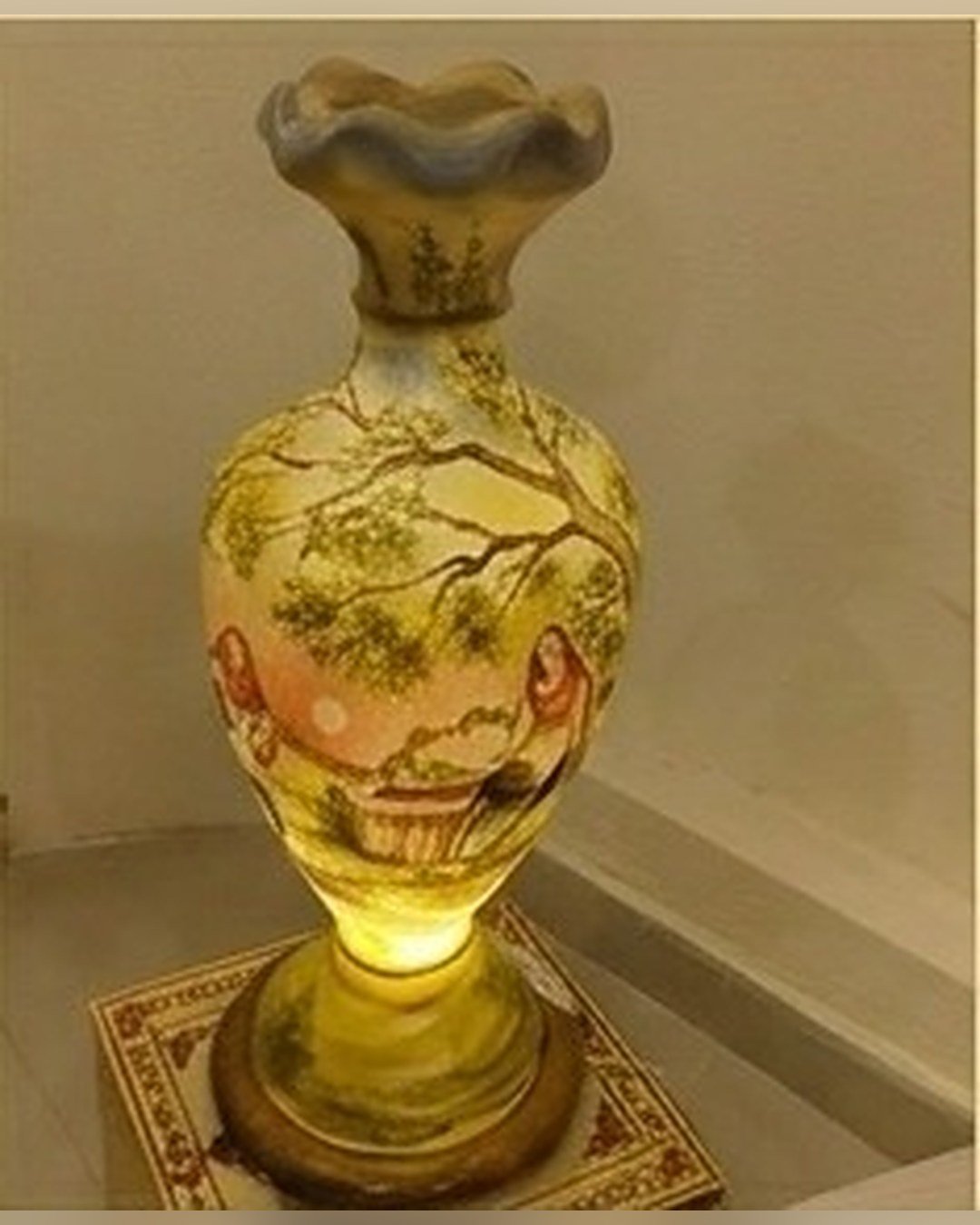 Camel Skin Lamp – Painted Vase – SMT-0461