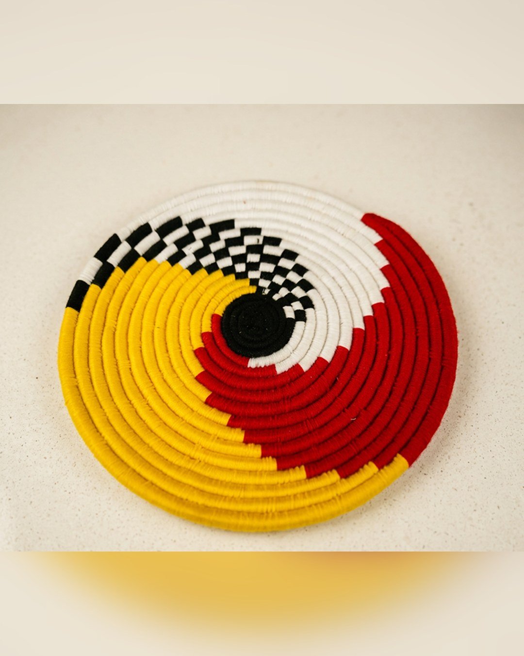 Changier – Yellow, Red & White Swirl (12") – SMT-EH-423